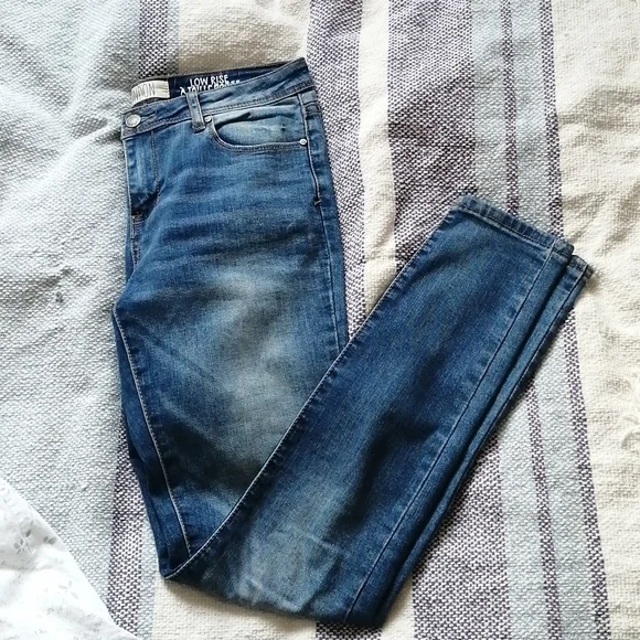 Low Rise Skinny Jeans - Picture 1 of 3